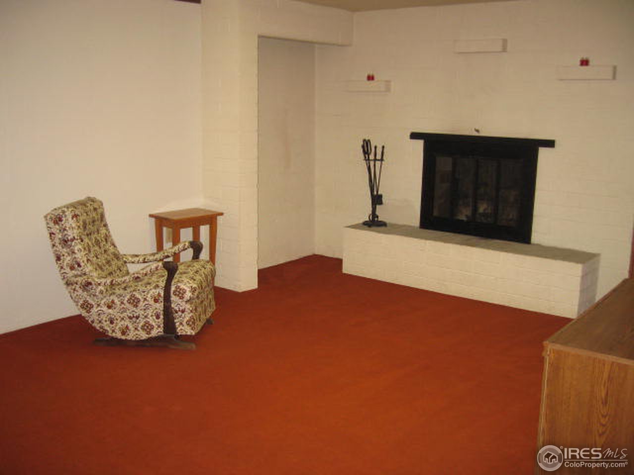 1208 Baker Street Fort Collins, CO 80524 - Photo 15 of 25 a view of table and chair