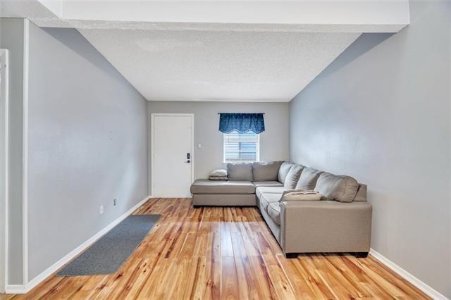 2301 Edenborn Avenue, Unit 908 Metairie, LA 70001 - Photo 2 of 8