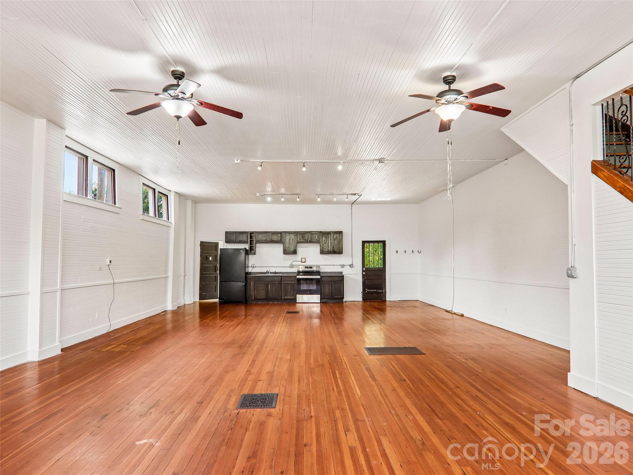 513 Fairview Road Asheville, NC 28803 - Photo 2 of 46 Gallery Image 2