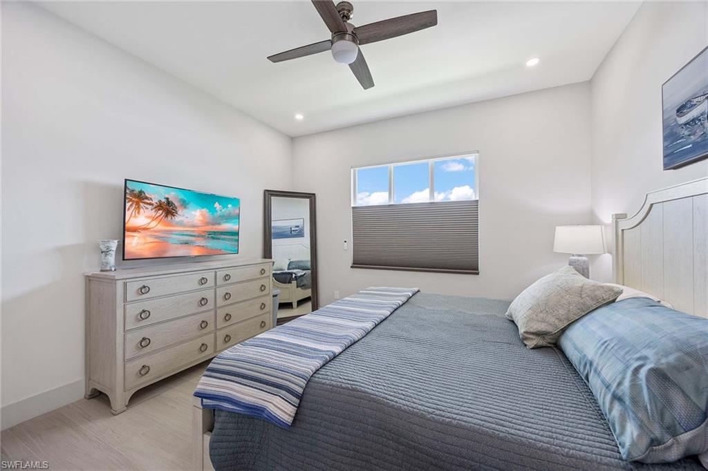 1395 Curlew Avenue, Unit 43 Naples, FL 34102 - Photo 15 of 24