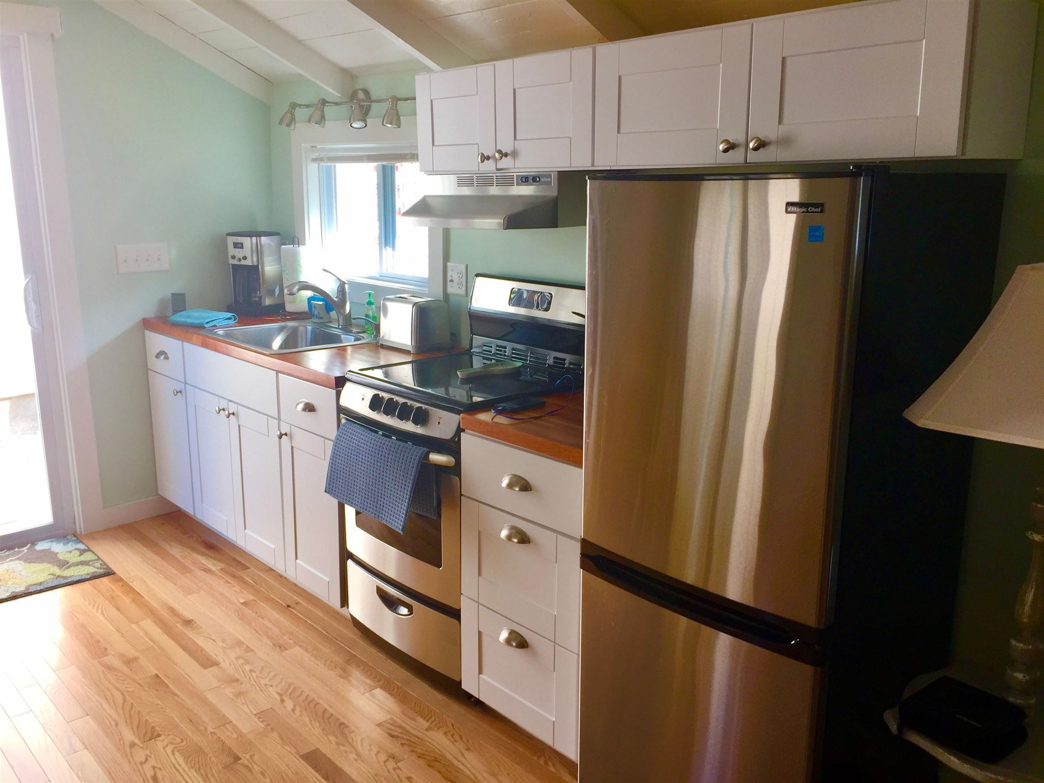 67 Acorn Road Hampton, NH 03842 - Photo 5 of 24 Gallery Image 5