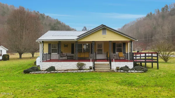 $179,999 | 11413 Lyons Fork, Coeburn, VA 24230