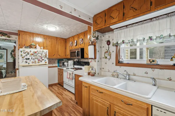 $179,999 | 11413 Lyons Fork, Coeburn, VA 24230