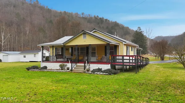 $179,999 | 11413 Lyons Fork, Coeburn, VA 24230