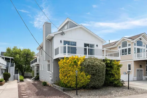$1,999,000 | 255 117th Street, Unit 2, Stone Harbor, NJ 08247