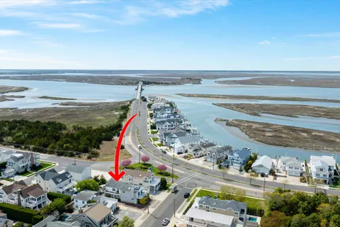 $1,999,000 | 255 117th Street, Unit 2, Stone Harbor, NJ 08247