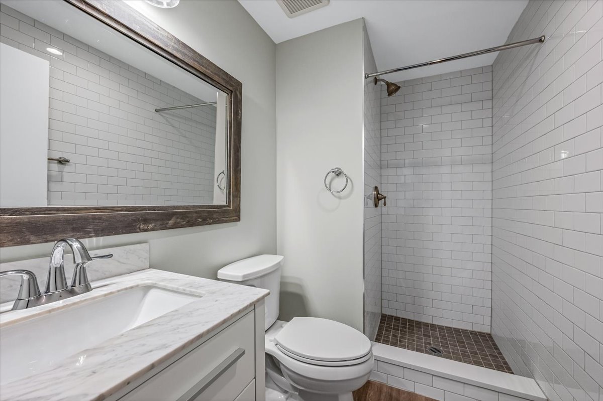 110 North Peoria Street, Unit 205 Chicago, IL 60607 - Photo 17 of 41