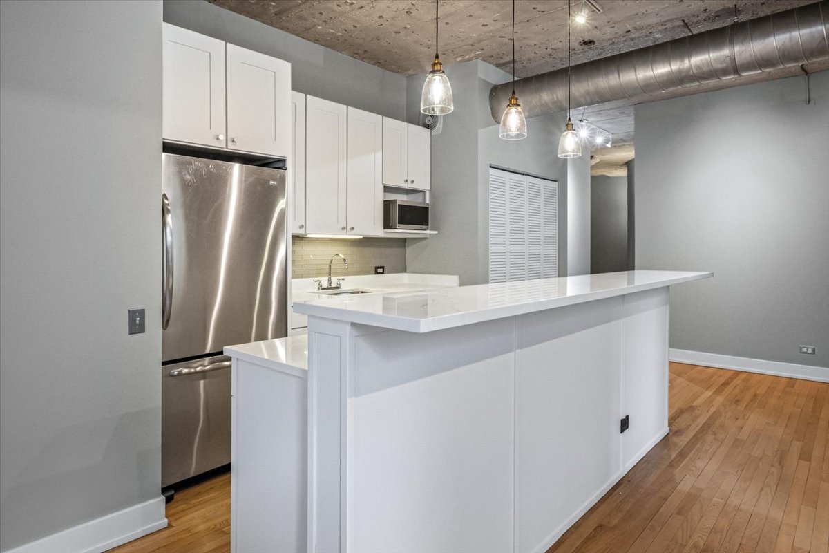 110 North Peoria Street, Unit 205 Chicago, IL 60607 - Photo 21 of 41