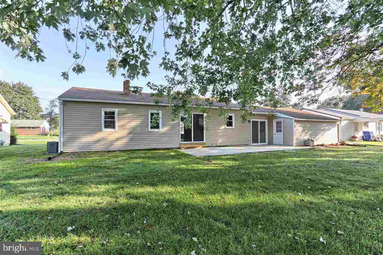 18 Greystone Road Carlisle, PA 17013 - Photo 16 of 18 Gallery Image 16