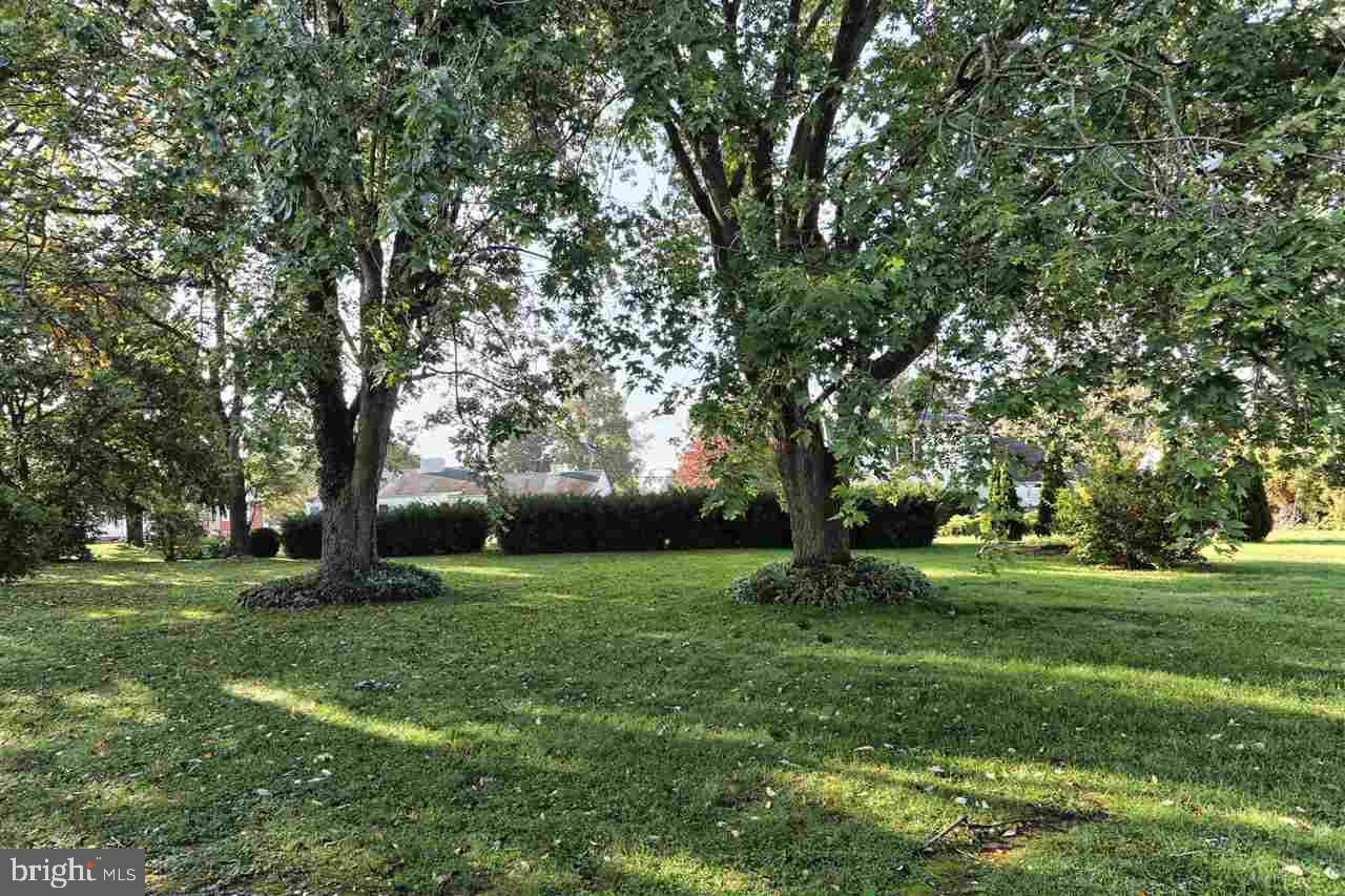 18 Greystone Road Carlisle, PA 17013 - Photo 17 of 18 Gallery Image 17