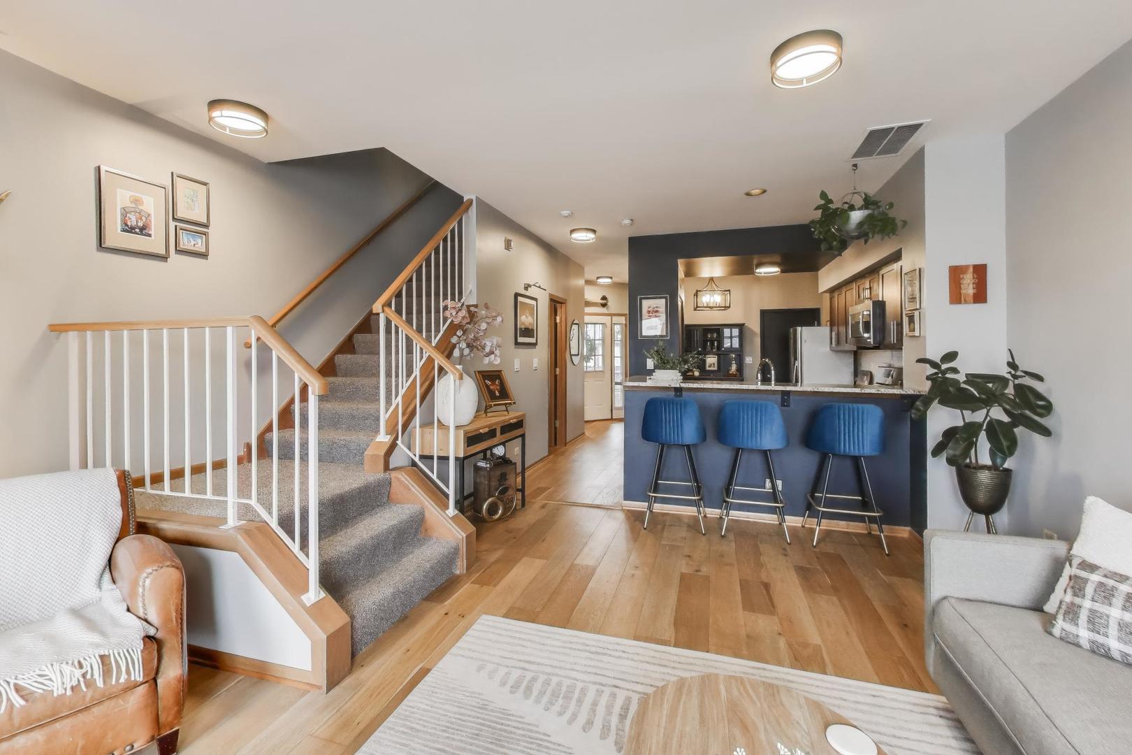 1052 Ripple Ridge Darien, IL 60561 - Photo 11 of 26