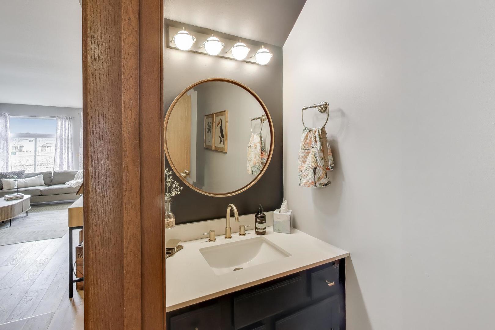 1052 Ripple Ridge Darien, IL 60561 - Photo 7 of 26