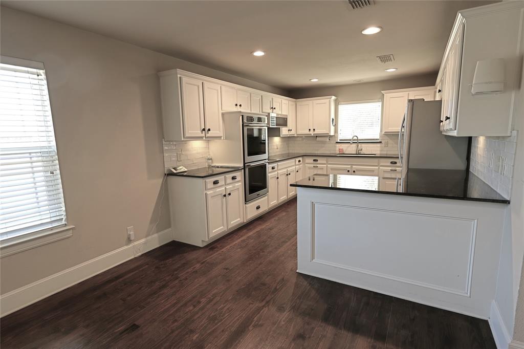 4821 New Hope Road Aubrey, TX 76227 - Photo 13 of 35