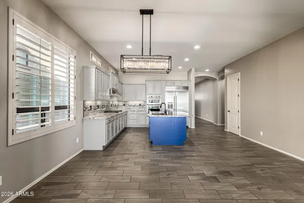 $1,025,000 | 2046 North Steele Circle, Mesa, AZ 85207