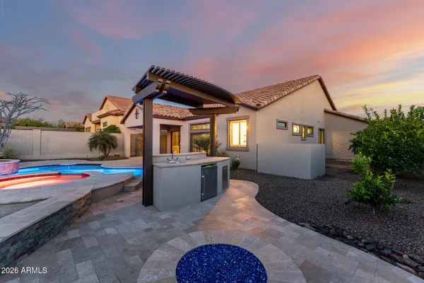$1,025,000 | 2046 North Steele Circle, Mesa, AZ 85207