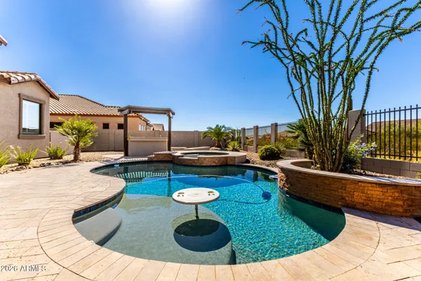 $1,025,000 | 2046 North Steele Circle, Mesa, AZ 85207