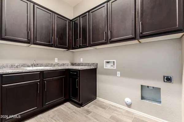 $1,025,000 | 2046 North Steele Circle, Mesa, AZ 85207