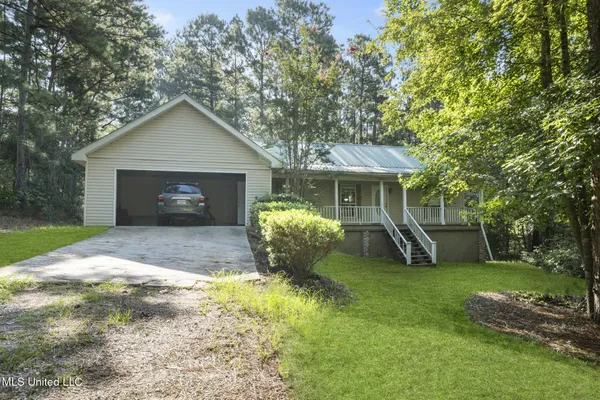 $165,000 | 105 Green Bay Drive, Petal, MS 39465