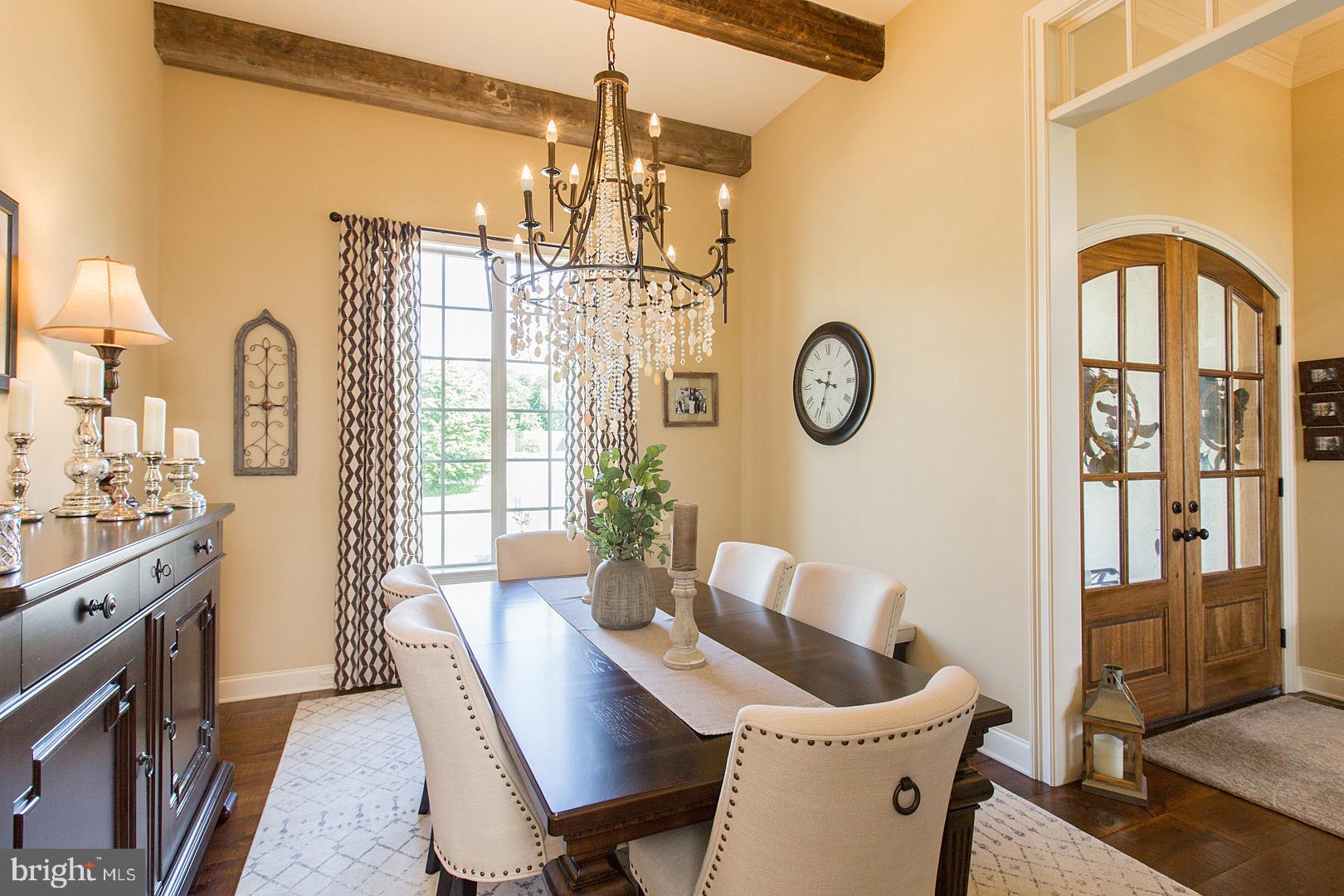 524 East Delp Road Lancaster, PA 17601 - Photo 13 of 80 Formal Dining Room