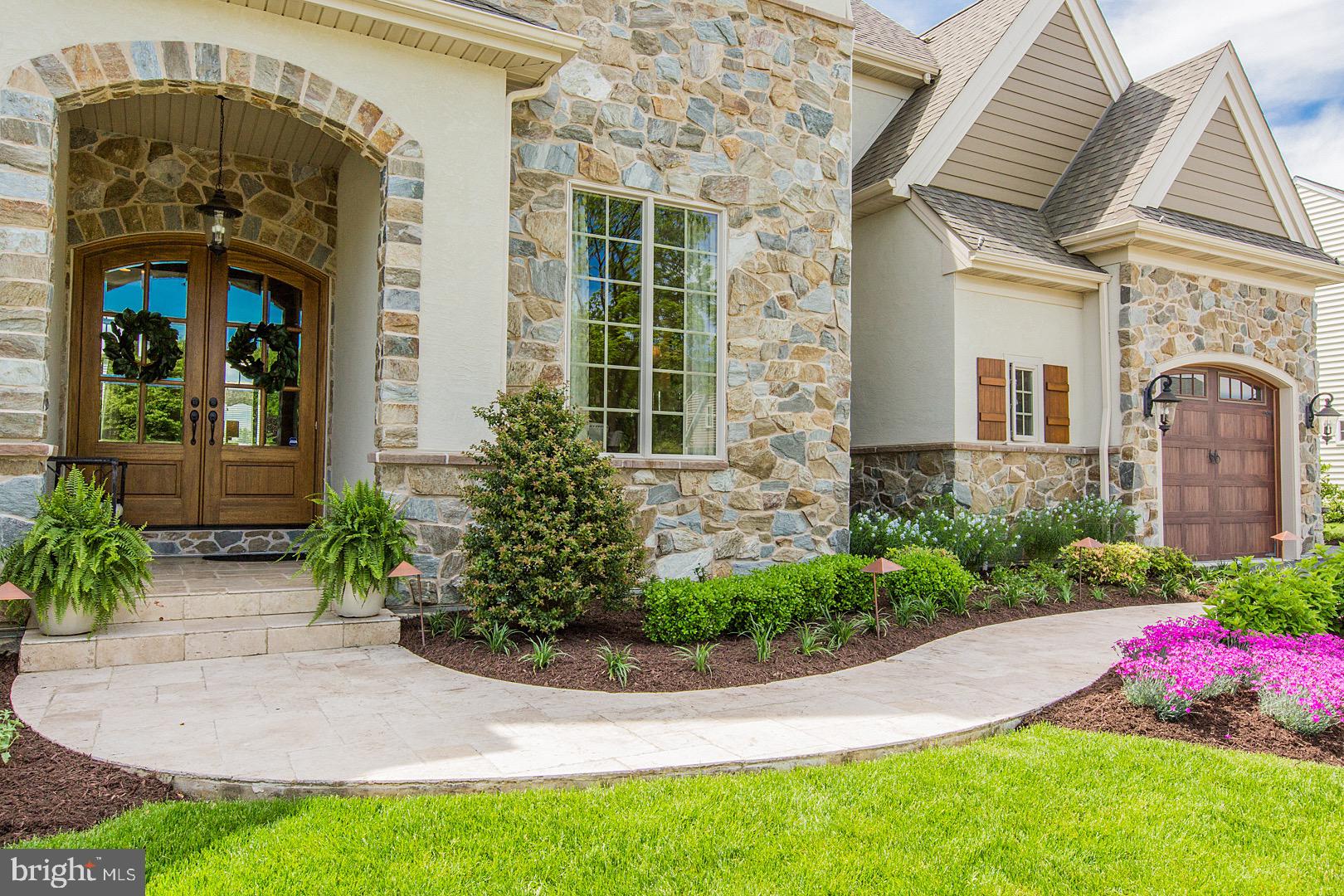 524 East Delp Road Lancaster, PA 17601 - Photo 5 of 80 Travertine Walkway