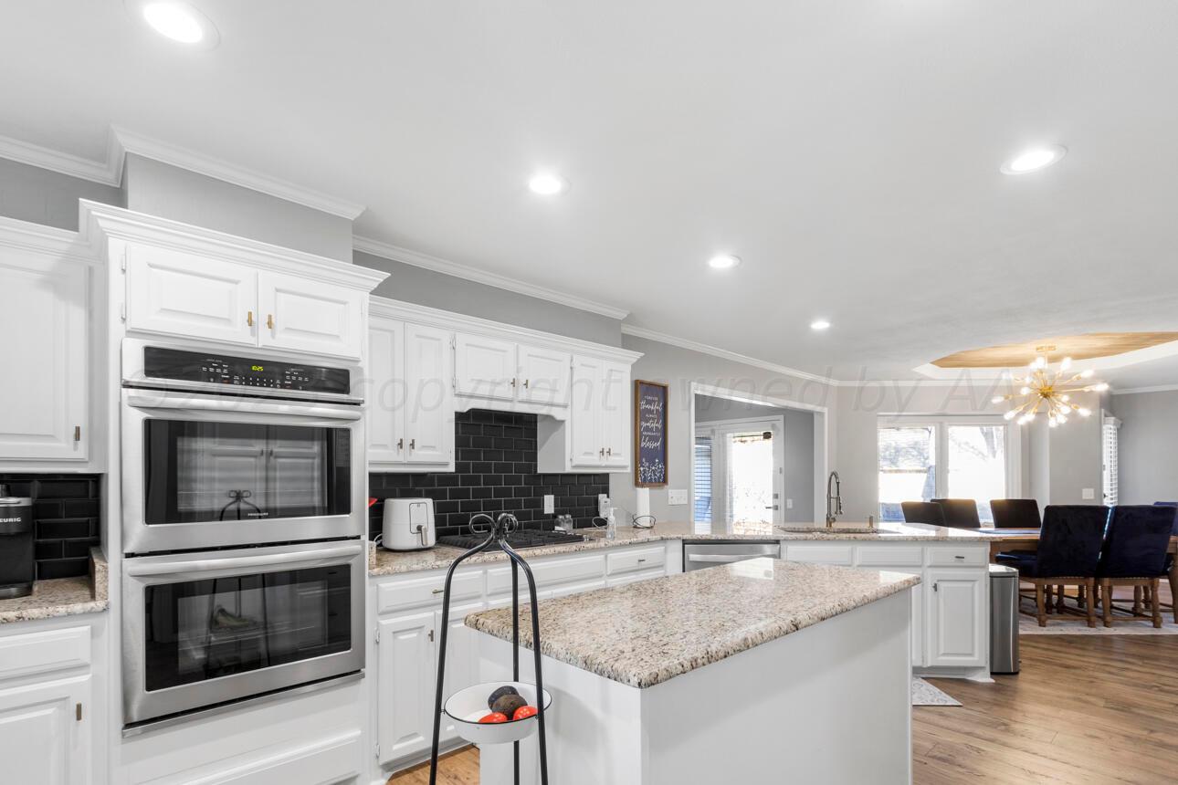 7604 Baughman Drive Amarillo, TX 79121 - Photo 15 of 43 Kitchen 4