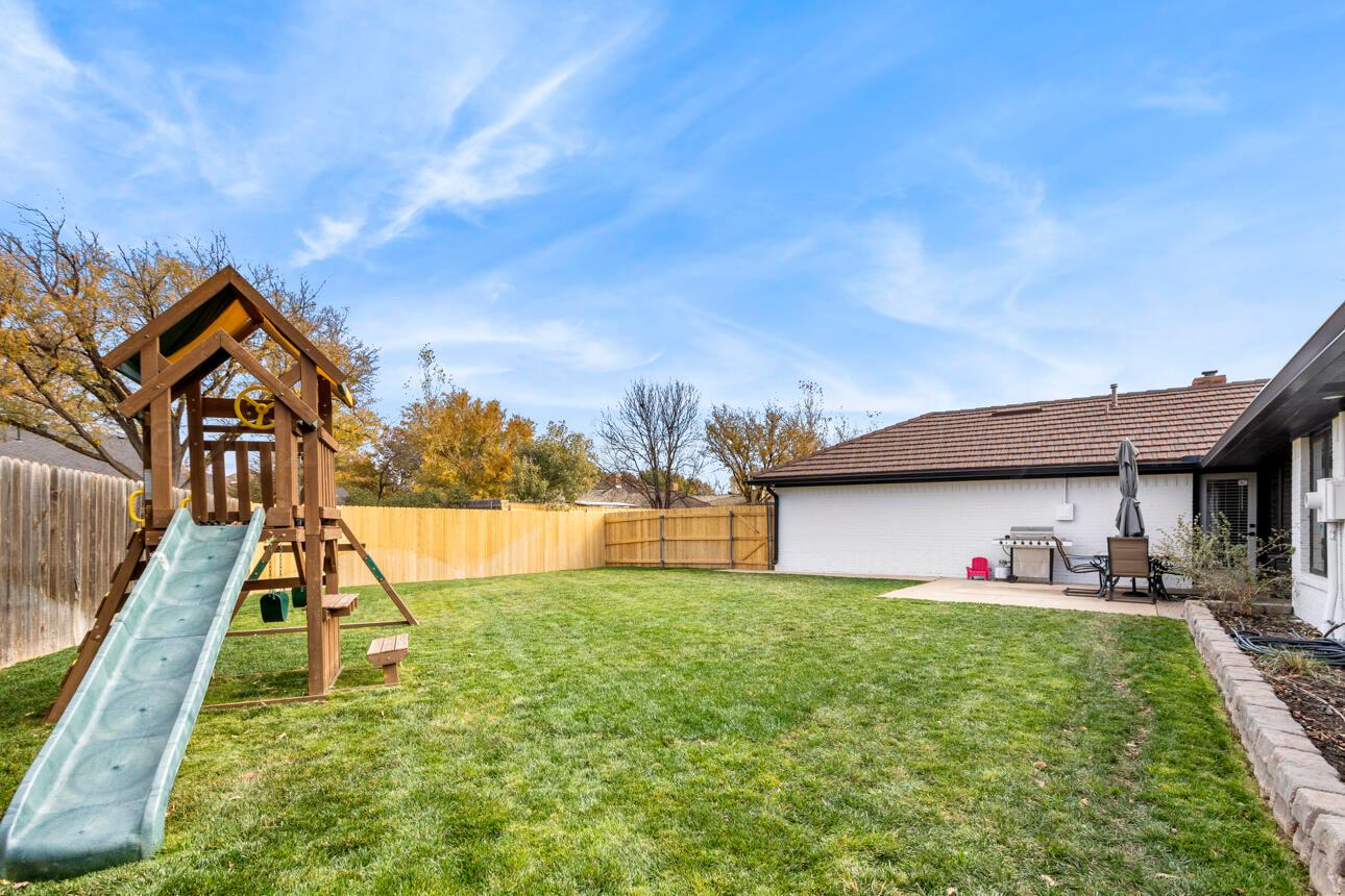 7604 Baughman Drive Amarillo, TX 79121 - Photo 41 of 43 Backyard 2