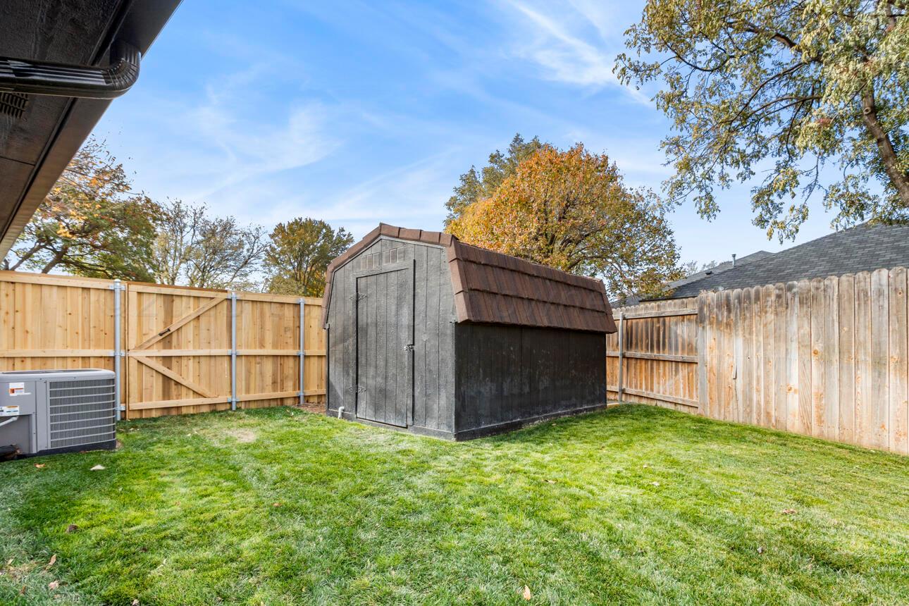 7604 Baughman Drive Amarillo, TX 79121 - Photo 42 of 43 Backyard 3