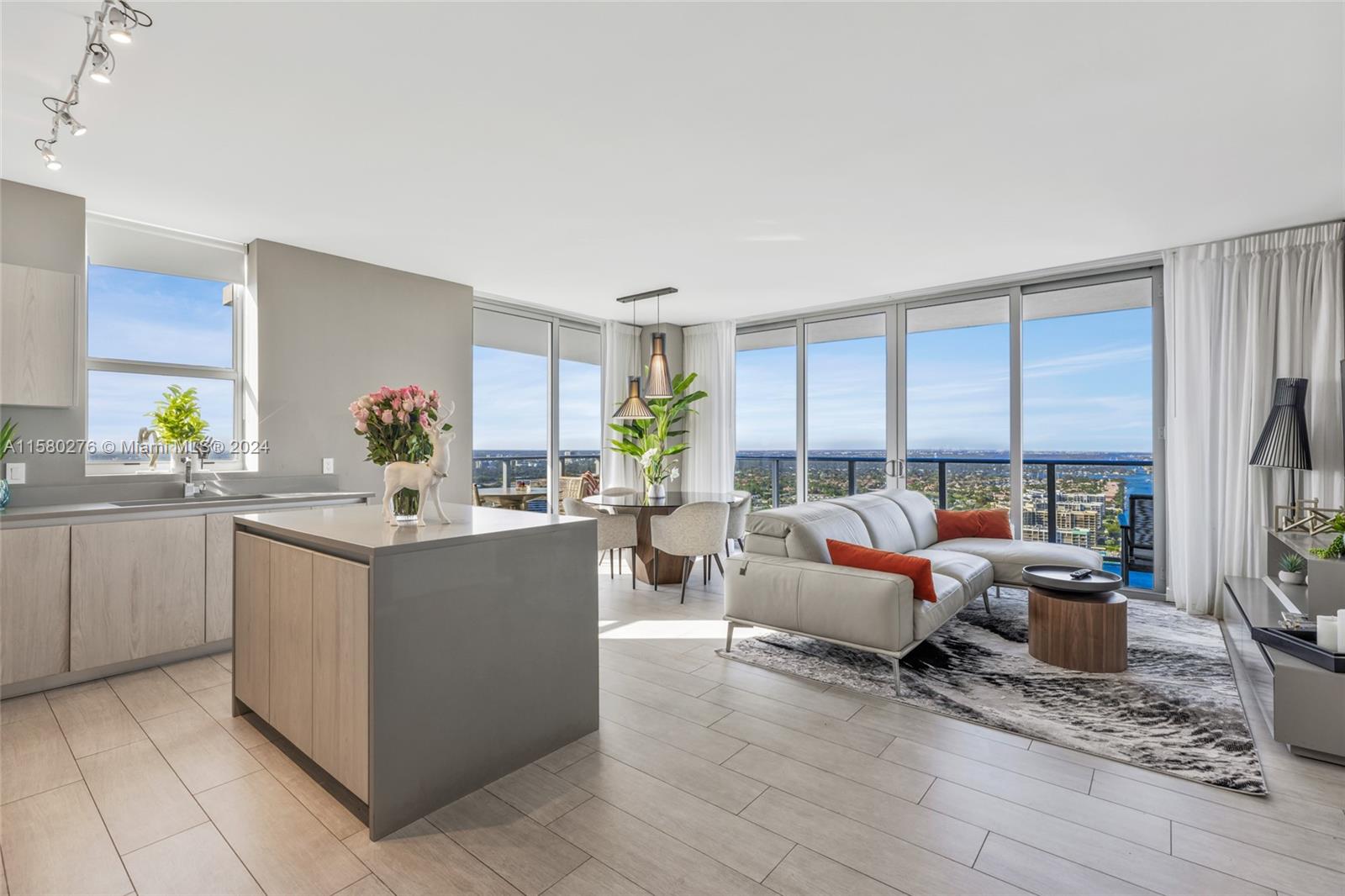 4010 South Ocean Drive, Unit R3002 Hollywood, FL 33019 - Photo 12 of 28