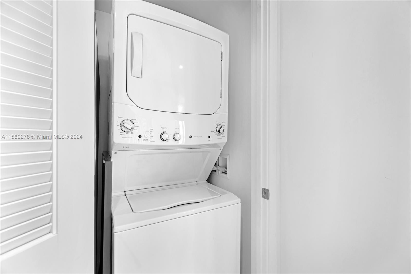 4010 South Ocean Drive, Unit R3002 Hollywood, FL 33019 - Photo 17 of 28