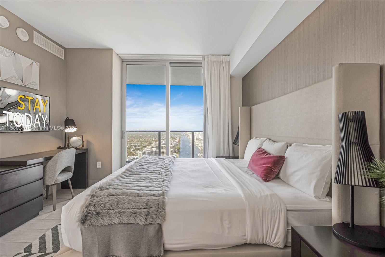 4010 South Ocean Drive, Unit R3002 Hollywood, FL 33019 - Photo 20 of 28