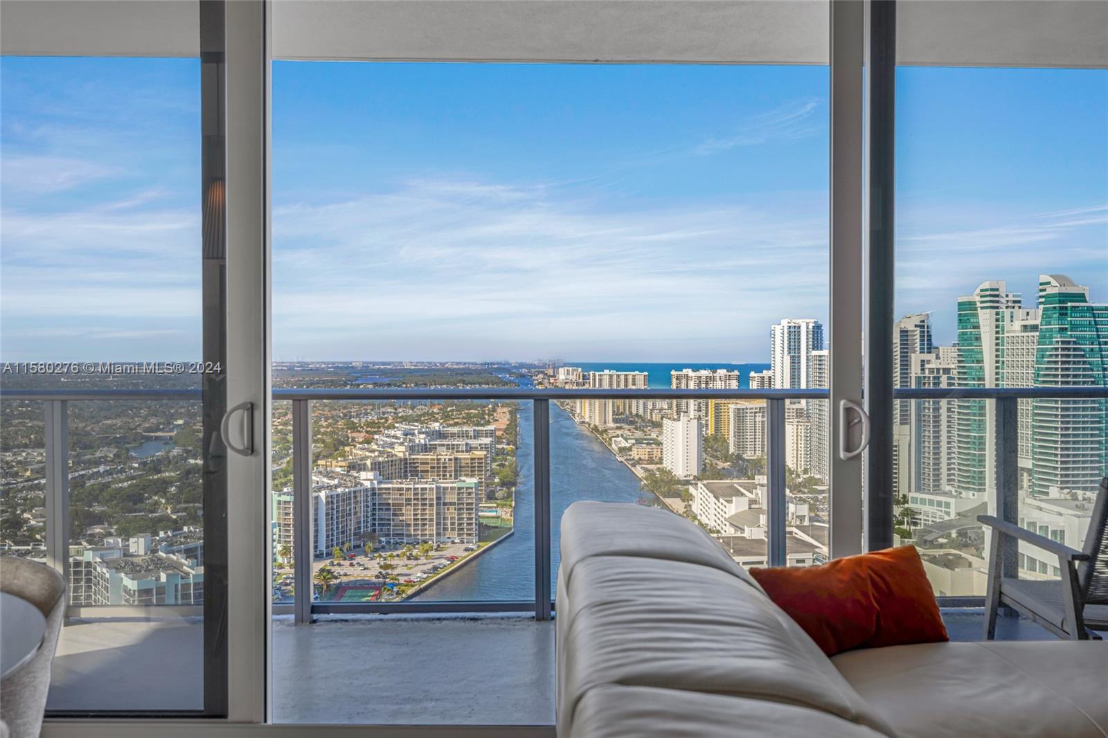 4010 South Ocean Drive, Unit R3002 Hollywood, FL 33019 - Photo 3 of 28