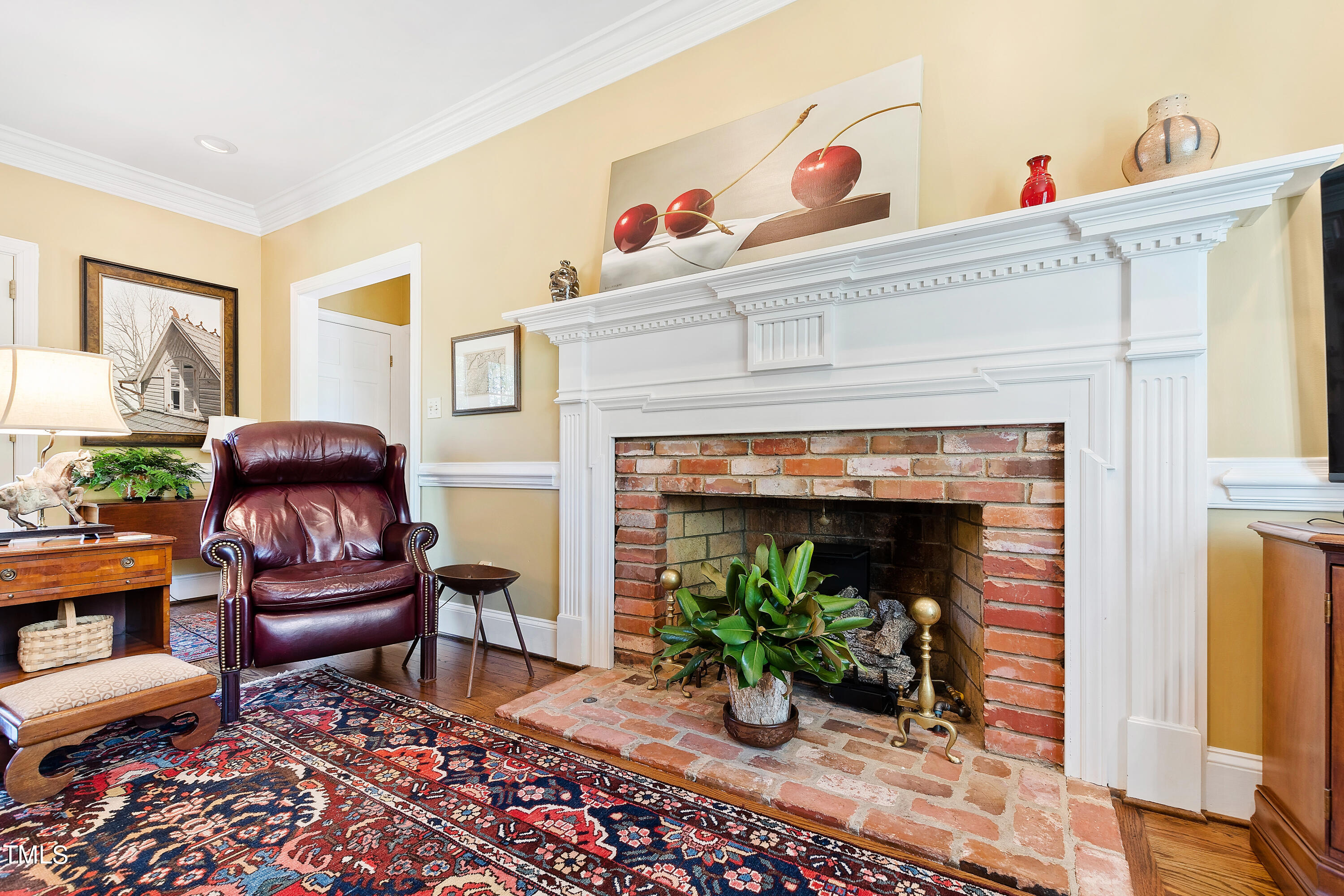 2120 Fallon Oaks Court Raleigh, NC 27608 - Photo 15 of 46 Living 4