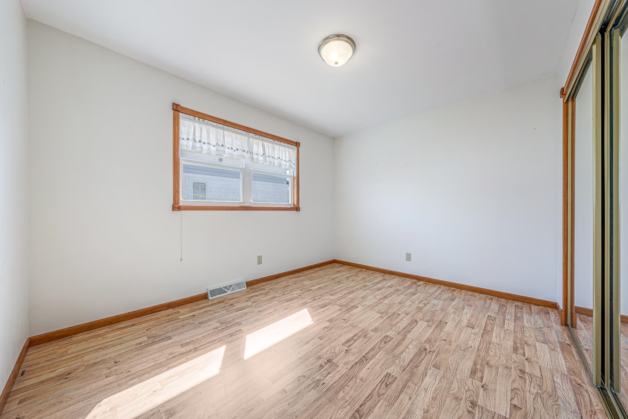 410 West Main Street Winneconne, WI 54986 - Photo 13 of 43