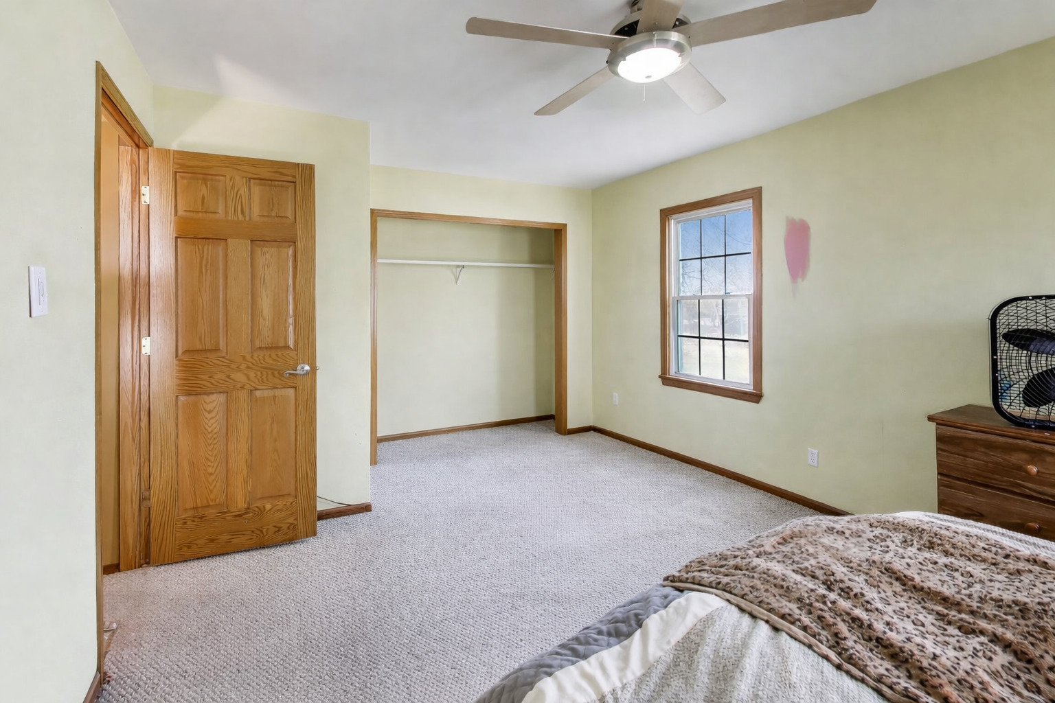 14895 West Russell Road Zion, IL 60099 - Photo 8 of 23 Gallery Image 8