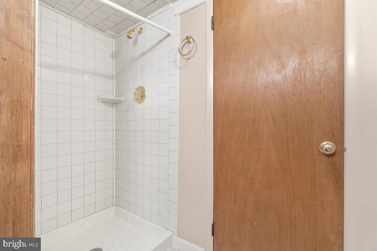 2713 Lindell Street Silver Spring, MD 20902 - Photo 33 of 51