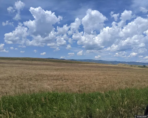 $158,000 | 8 Headquarters Lane, Hiland, WY 82638