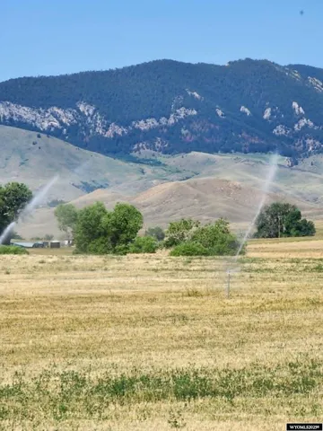 $158,000 | 8 Headquarters Lane, Hiland, WY 82638