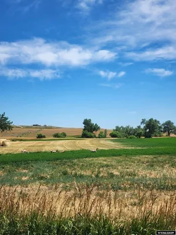 $158,000 | 8 Headquarters Lane, Hiland, WY 82638