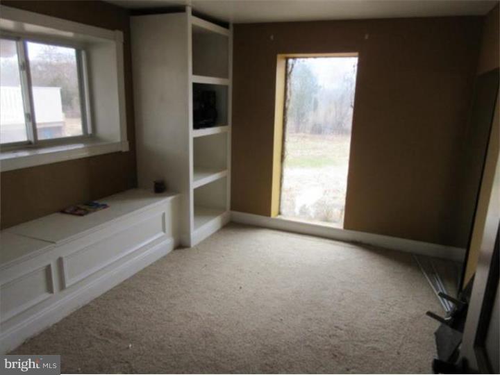 12 North Township Line Road Royersford, PA 19468 - Photo 6 of 7 Gallery Image 6