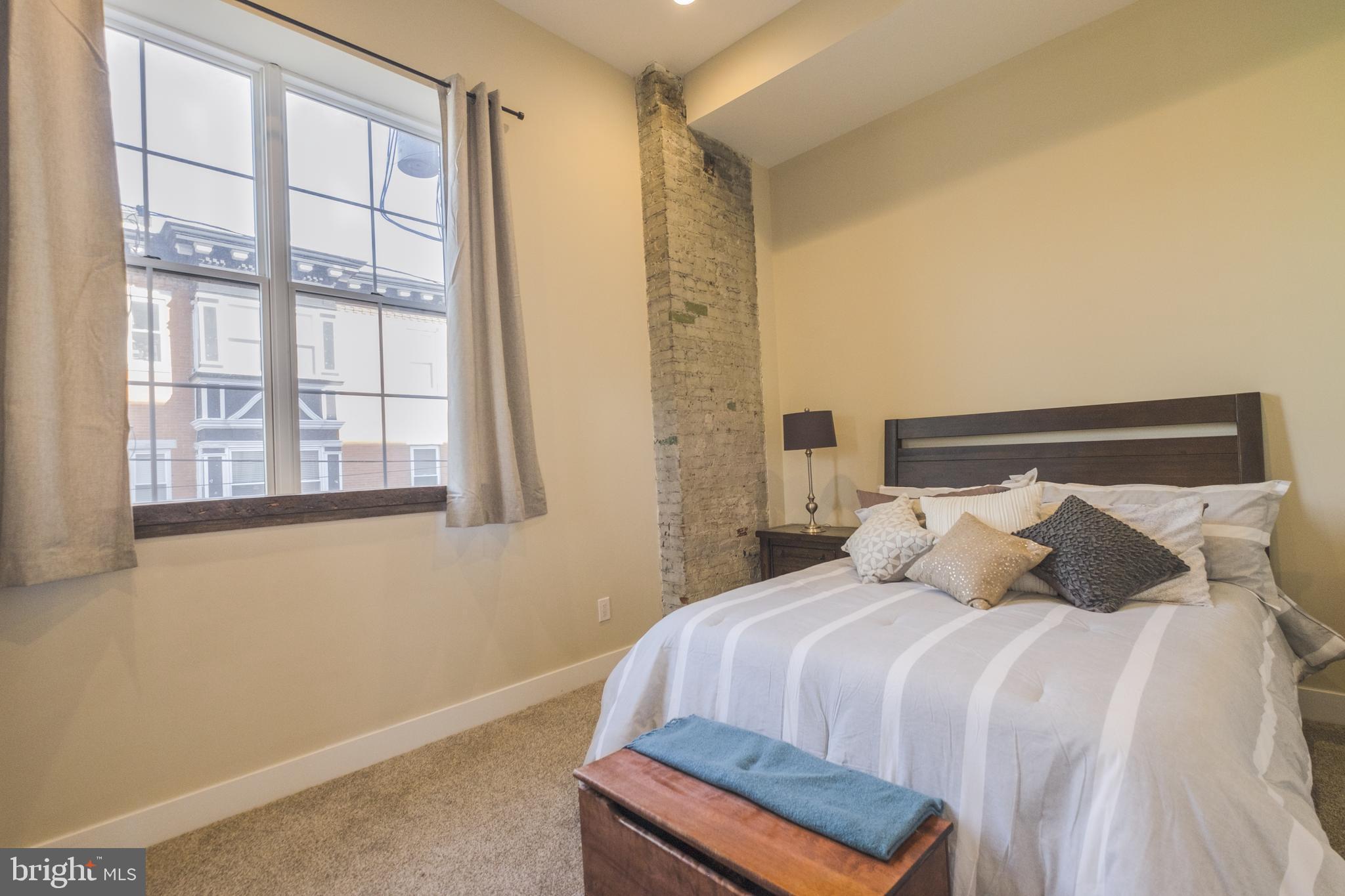 705-7 South 5th Street, Unit 203 Philadelphia, PA 19147 - Photo 4 of 8