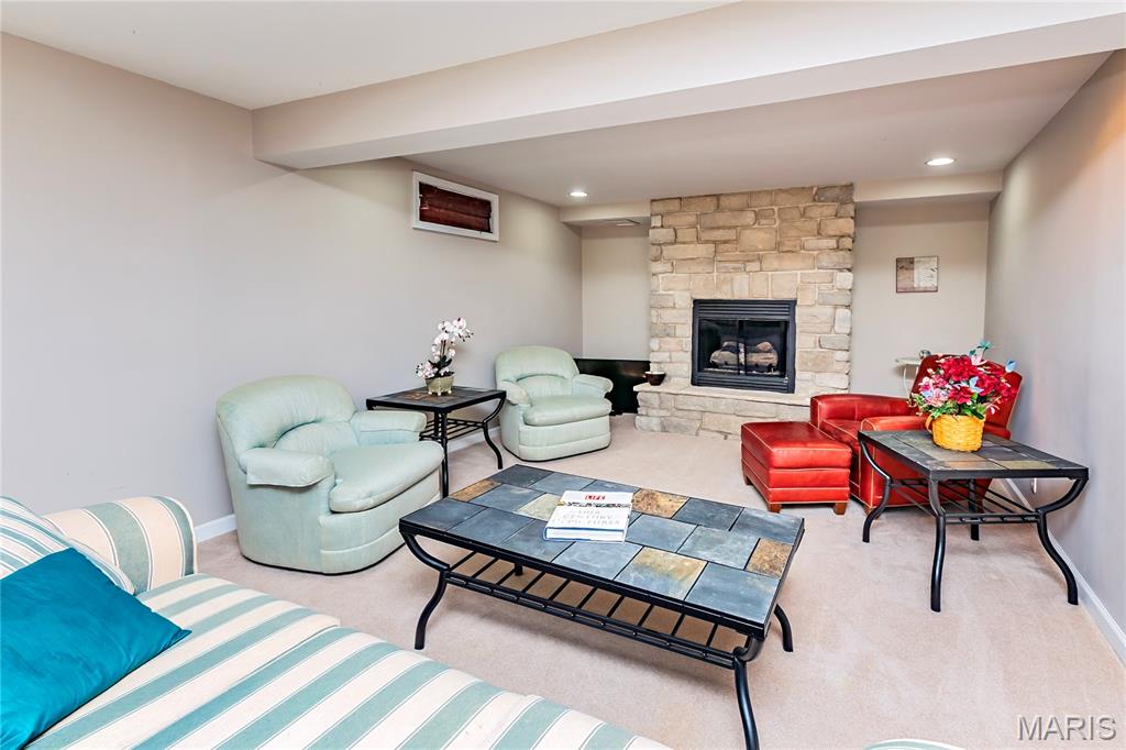 2140 Pierport Circle St. Louis, MO 63129 - Photo 35 of 50
