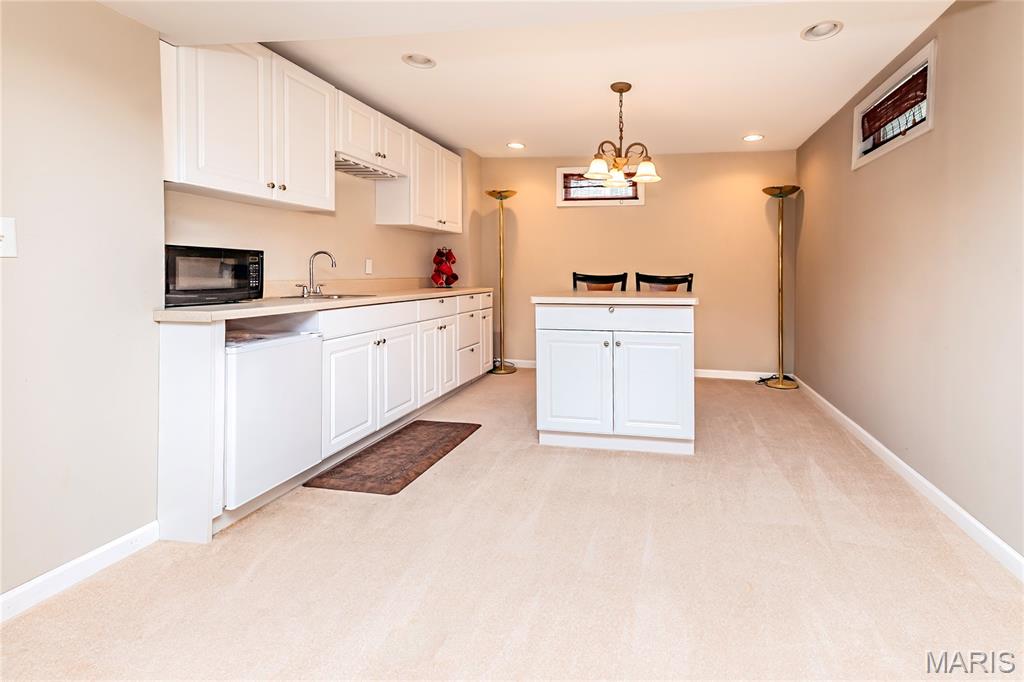 2140 Pierport Circle St. Louis, MO 63129 - Photo 37 of 50