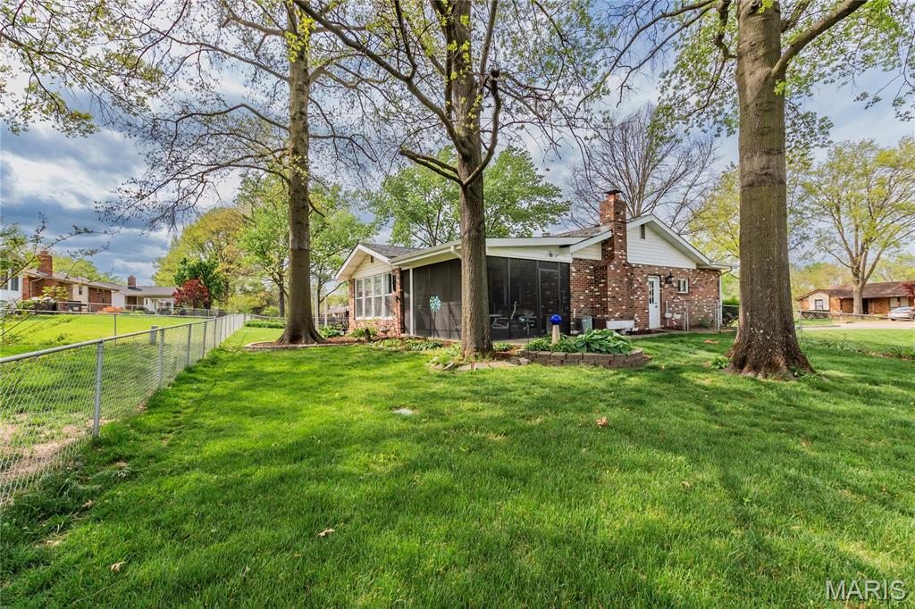 2140 Pierport Circle St. Louis, MO 63129 - Photo 44 of 50