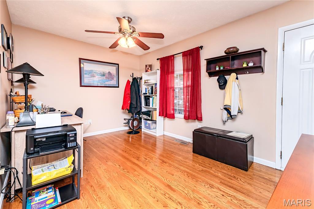 2140 Pierport Circle St. Louis, MO 63129 - Photo 6 of 50