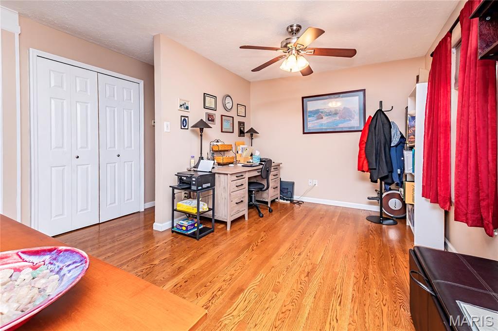 2140 Pierport Circle St. Louis, MO 63129 - Photo 7 of 50