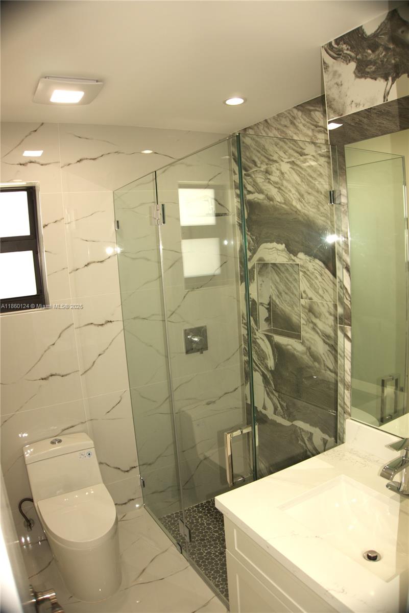 53 Northwest 68th Street Miami, FL 33150 - Photo 24 of 47 Bath 1