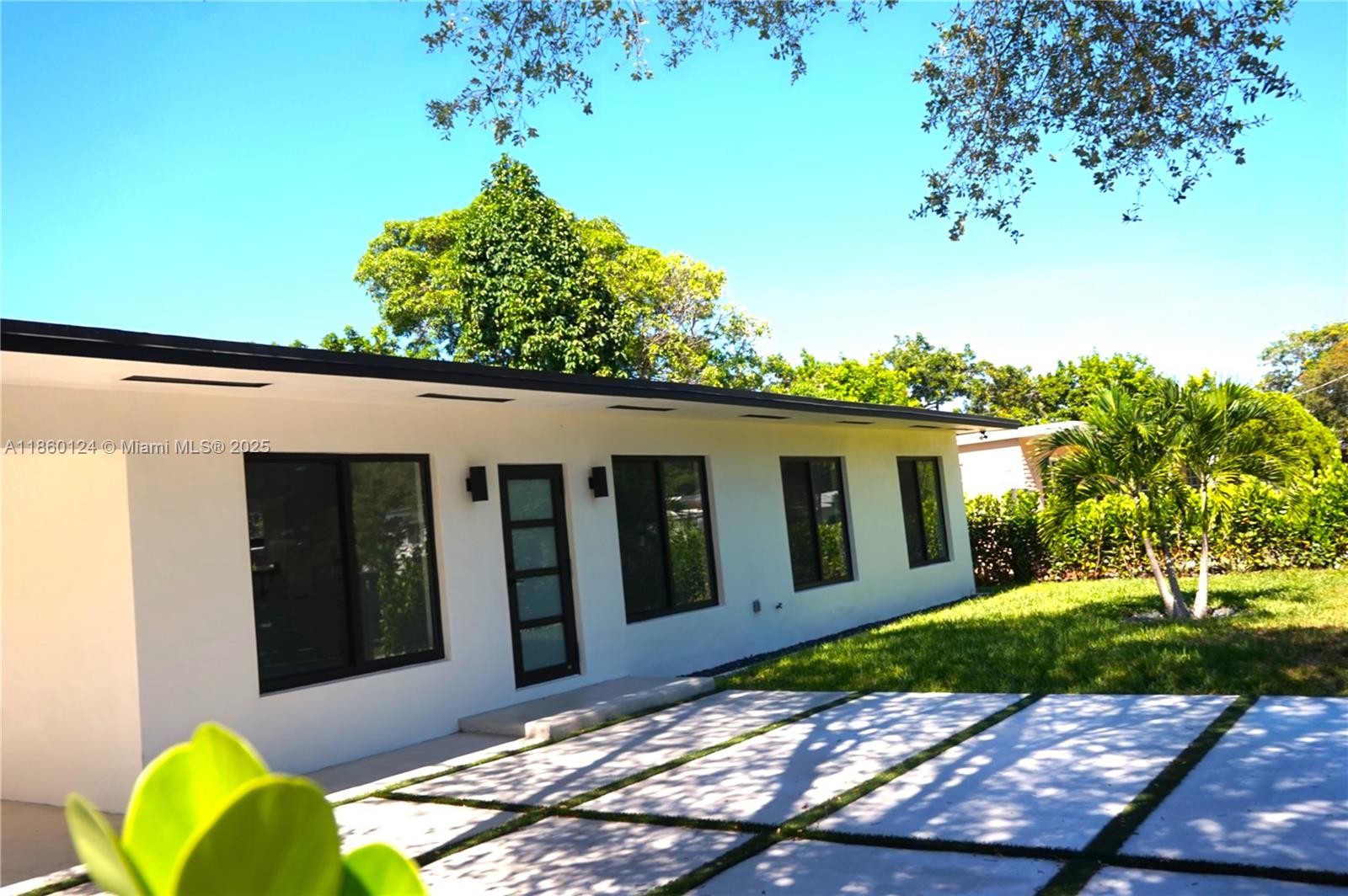 53 Northwest 68th Street Miami, FL 33150 - Photo 4 of 47