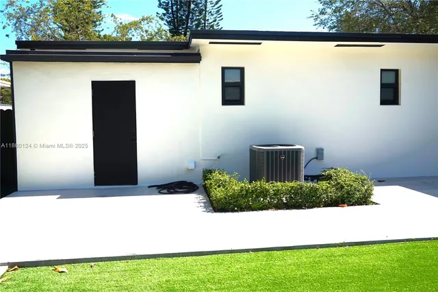 $860,000 | 53 Northwest 68th Street, Miami, FL 33150