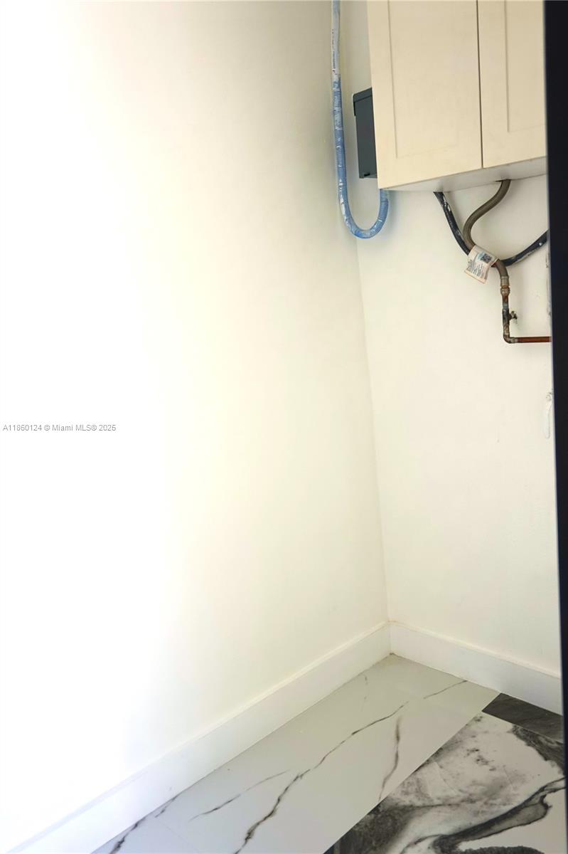 53 Northwest 68th Street Miami, FL 33150 - Photo 43 of 47 Inside Laundry room