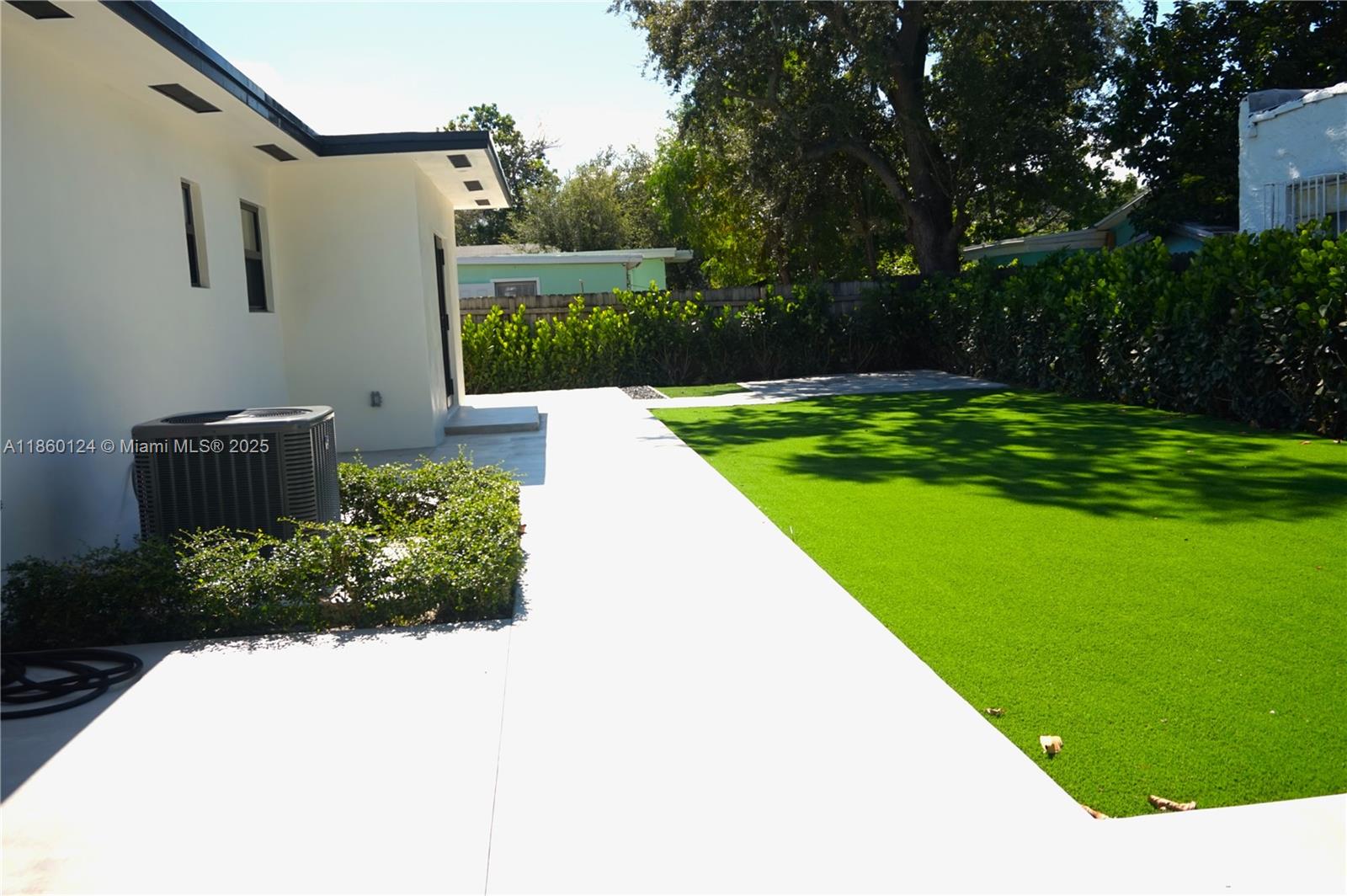 53 Northwest 68th Street Miami, FL 33150 - Photo 45 of 47